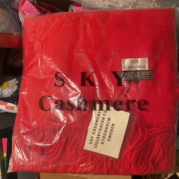 🌟Host Pick🌟 Sky Cashmere shawl - Picture 7 of 7